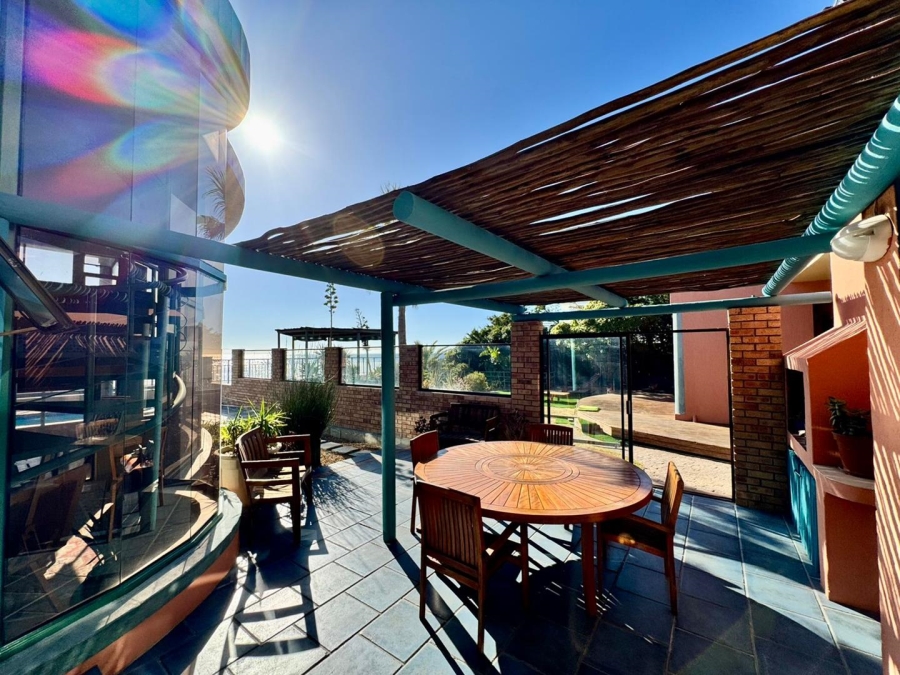 9 Bedroom Property for Sale in Gordons Bay Western Cape